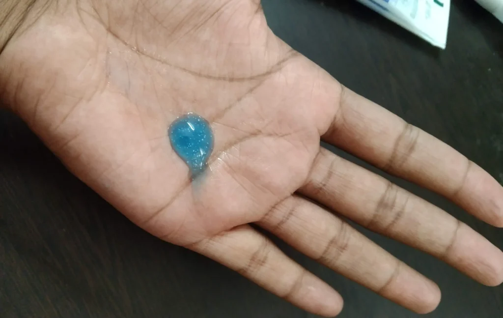 My experience with Himalaya Vitamin C Blueberry Face wash 